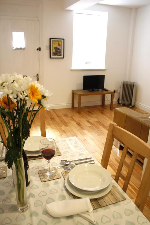 The Shop By Treetop Property Cirencester Zimmer foto